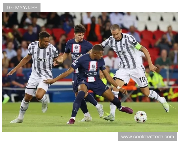 队报:欧足联将巴黎后卫卢卡斯欧冠肘击禁赛减至两场引热议关注 队报:欧足联将巴黎后卫卢卡斯欧冠肘击禁赛减至两场引热议关注